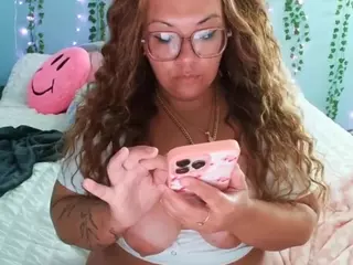 Kinky Kris's Live Sex Cam Show