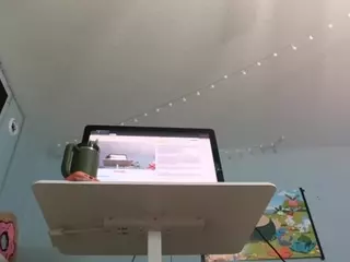 Kinky Kris's Live Sex Cam Show