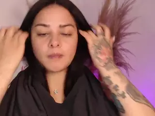 Mariana's Live Sex Cam Show
