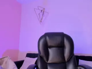 Bianca Pierce's Live Sex Cam Show