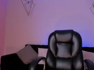 Bianca Pierce's Live Sex Cam Show