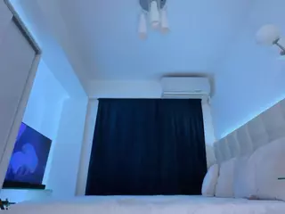 ScarletAndTom's Live Sex Cam Show