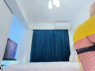ScarletAndTom's Live Sex Cam Show