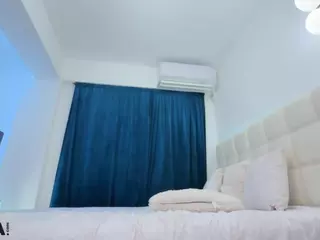 ScarletAndTom's Live Sex Cam Show