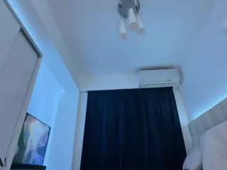 ScarletAndTom's Live Sex Cam Show