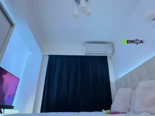 ScarletAndTom's Live Sex Cam Show
