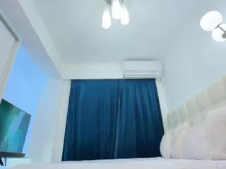 ScarletAndTom's Live Sex Cam Show