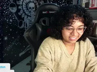 alesyahampton's Live Sex Cam Show