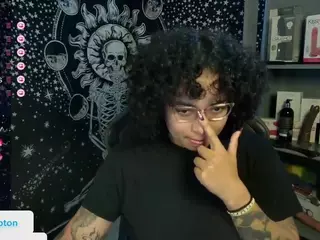 alesyahampton's Live Sex Cam Show