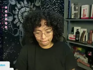 alesyahampton's Live Sex Cam Show