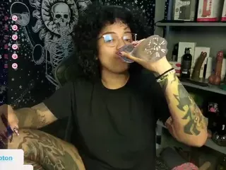 alesyahampton's Live Sex Cam Show