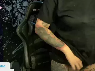 alesyahampton's Live Sex Cam Show