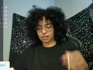 alesyahampton's Live Sex Cam Show