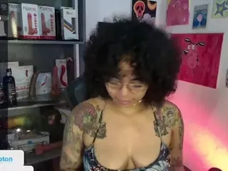 alesyahampton's Live Sex Cam Show
