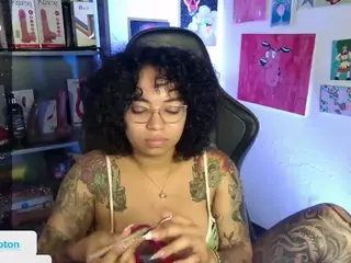 alesyahampton's Live Sex Cam Show