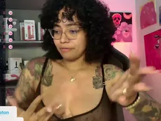 alesyahampton's Live Sex Cam Show