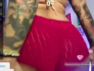alesyahampton's Live Sex Cam Show