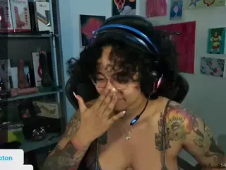 alesyahampton's Live Sex Cam Show