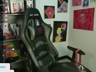 alesyahampton's Live Sex Cam Show