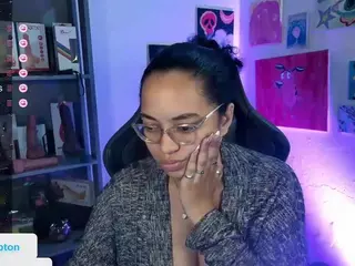 alesyahampton's Live Sex Cam Show