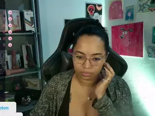 alesyahampton's Live Sex Cam Show