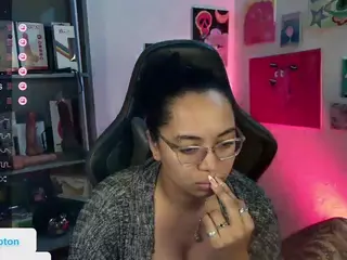alesyahampton's Live Sex Cam Show
