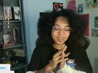 alesyahampton's Live Sex Cam Show