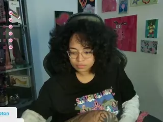 alesyahampton's Live Sex Cam Show