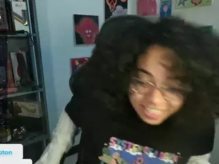 alesyahampton's Live Sex Cam Show