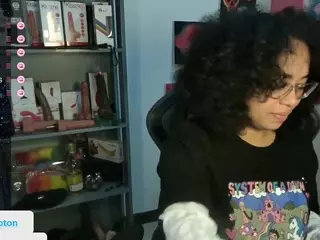 alesyahampton's Live Sex Cam Show