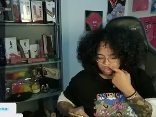 alesyahampton's Live Sex Cam Show