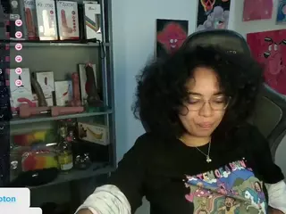 alesyahampton's Live Sex Cam Show