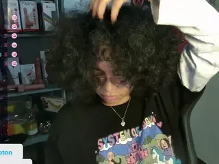 alesyahampton's Live Sex Cam Show