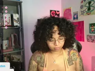alesyahampton's Live Sex Cam Show