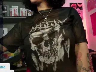alesyahampton's Live Sex Cam Show
