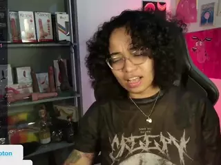 alesyahampton's Live Sex Cam Show