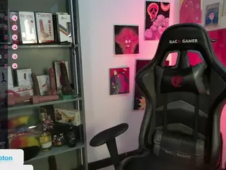 alesyahampton's Live Sex Cam Show