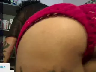 alesyahampton's Live Sex Cam Show