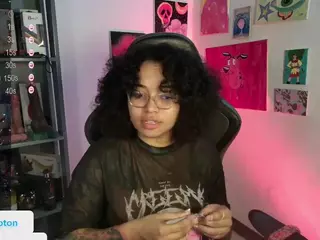 alesyahampton's Live Sex Cam Show