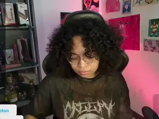 alesyahampton's Live Sex Cam Show