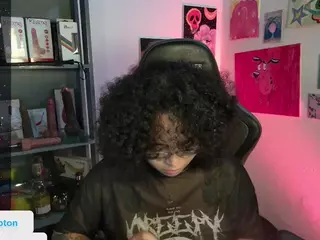 alesyahampton's Live Sex Cam Show