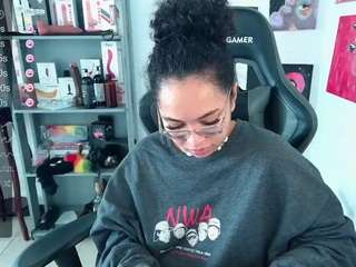 Alesyahampton