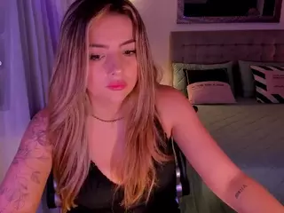 AmyWoods's Live Sex Cam Show