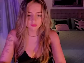 AmyWoods's Live Sex Cam Show