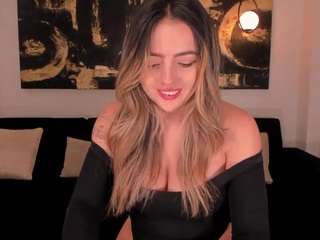 Live cam show with AmyWoods