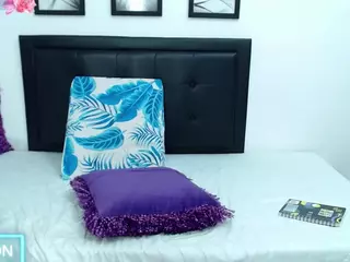 Kelly Joness's Live Sex Cam Show