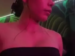 Hilary Tyler's Live Sex Cam Show