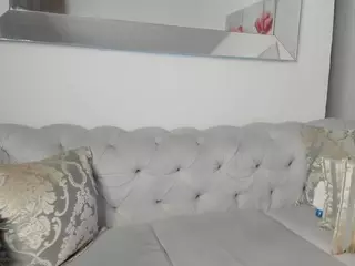 Lia saenz's Live Sex Cam Show
