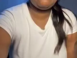 bigassxxx1's Live Sex Cam Show