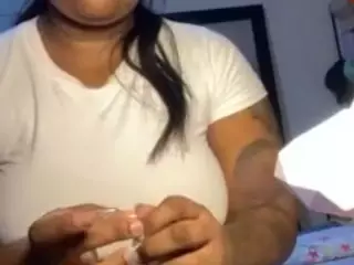 bigassxxx1's Live Sex Cam Show